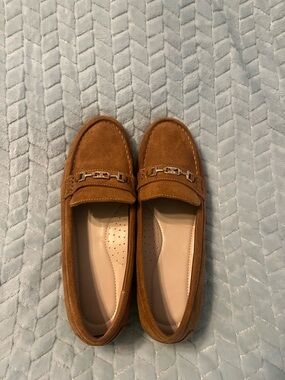 Suede Tan Loafers with Metal Bit